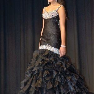 Mori Lee Paparazzi Black 93077